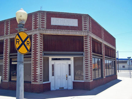 Menend Building